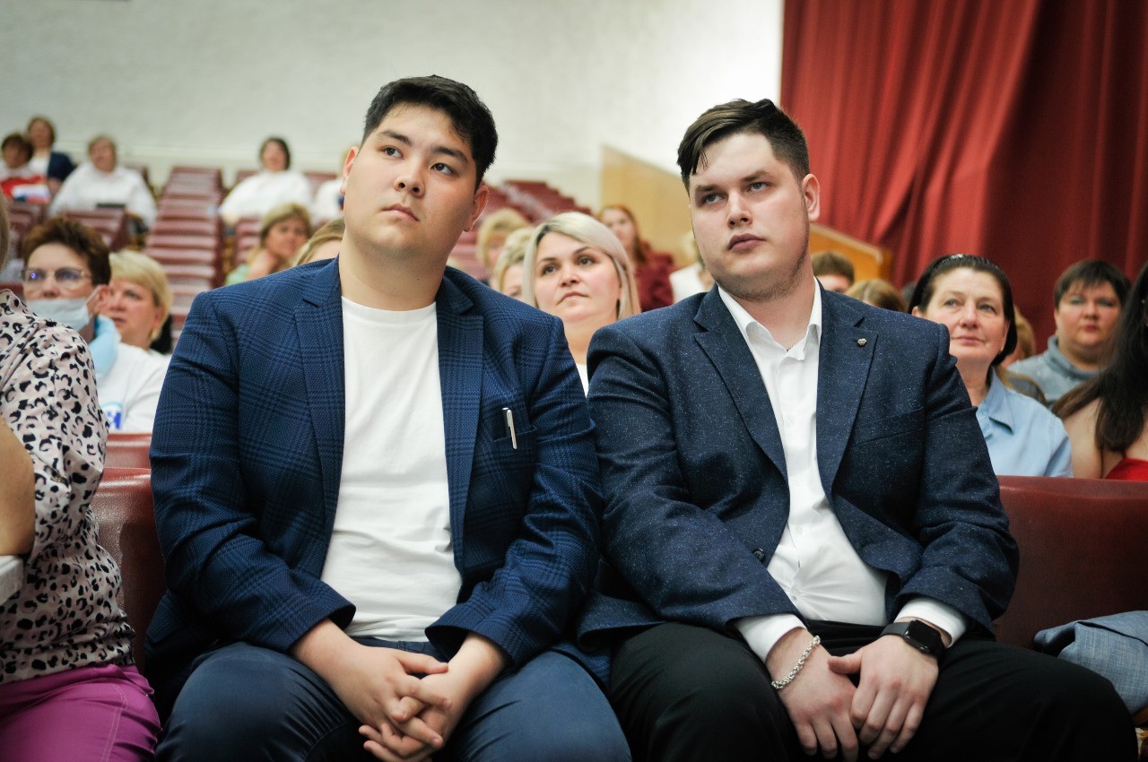 83ca82f3-cbf4-49fc-8dad-c7cf5dfbf787