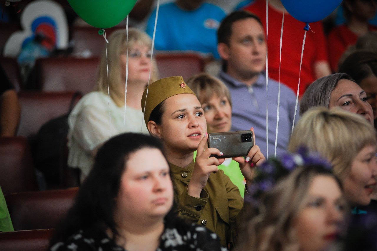 e5ba3397-afec-4e41-8c00-884179e32079