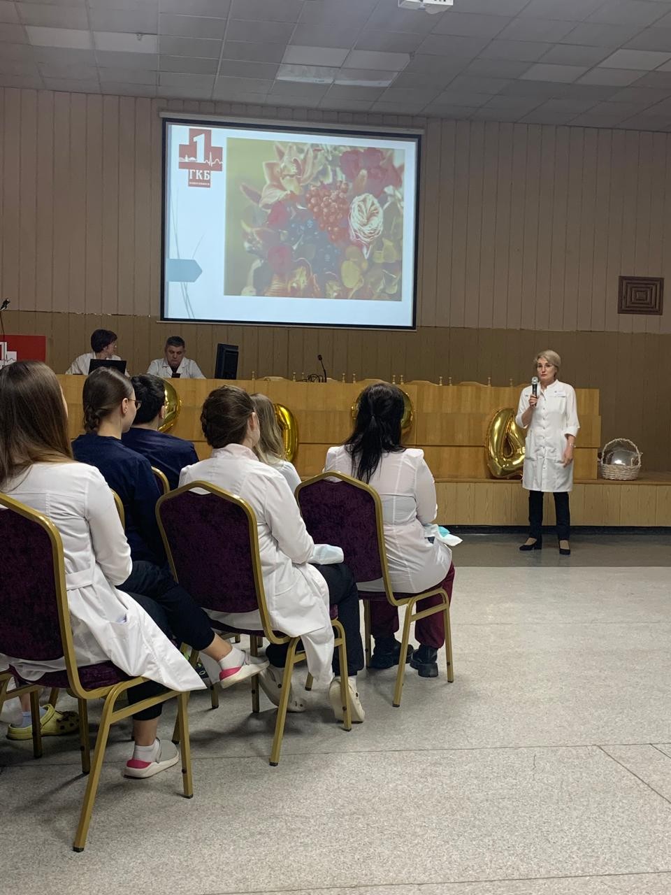 9911338c-5a49-4487-b200-774d28bfa803