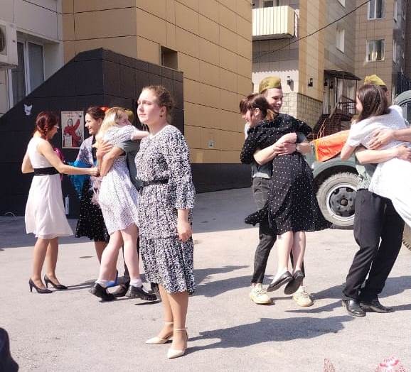 4bf333d2-22c5-40df-83c9-9d4209f5858d